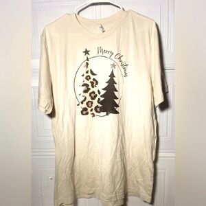 Size XL- Canvas Merry Christmas beige Tee